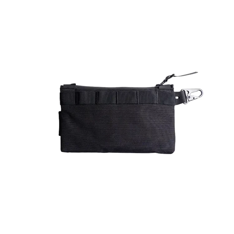 Wodoodporna saszetka do walizek i torb CRDPOUCH Small - 2.webp