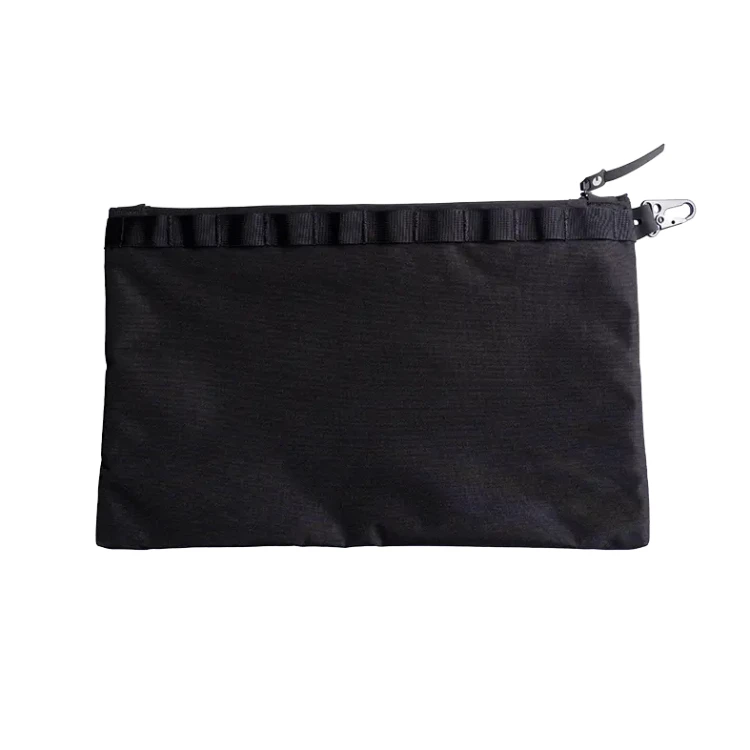 Wodoodporna saszetka do walizek i torb CRDPOUCH XLarge - 2.webp